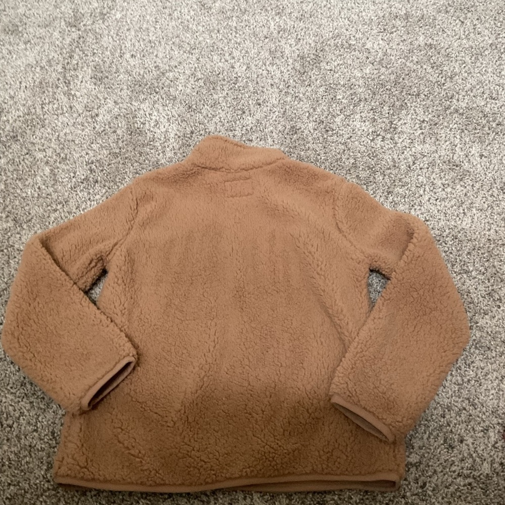 Amazon Essentials Kids Tan Fleece Jacket - Picture 2 of 3